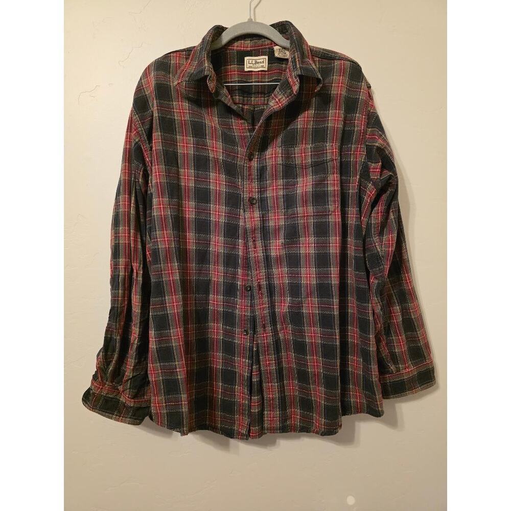 Vintage L.L.Bean Plaid Flannel Shirt Mens Large Made in Canada Outdoors Classic